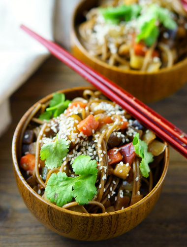 सुबह खाली पेट क्या खाएं सुबह खाली पेट क्या खाना चाहिए